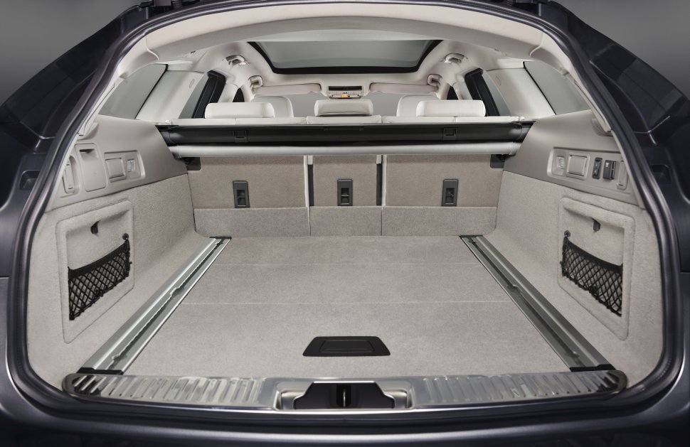 Jaguar XF technical specifications and fuel economy